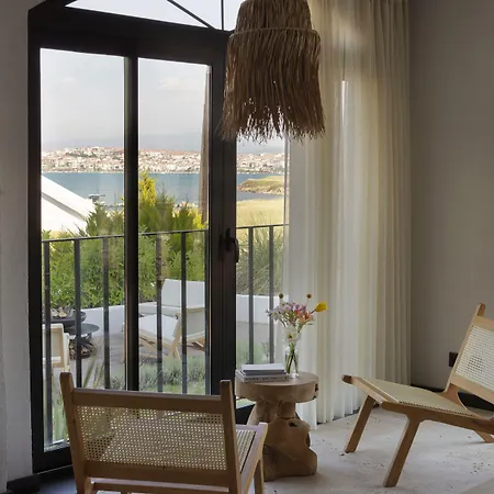 Cunda Efsane Hotel Ayvalı