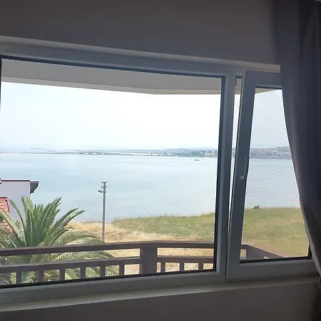 Cunda Efsane Hotel Ayvalı