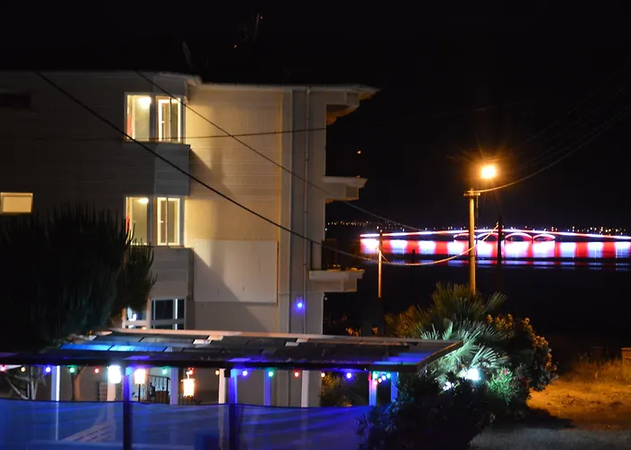 Cunda Efsane 酒店 Ayvalı