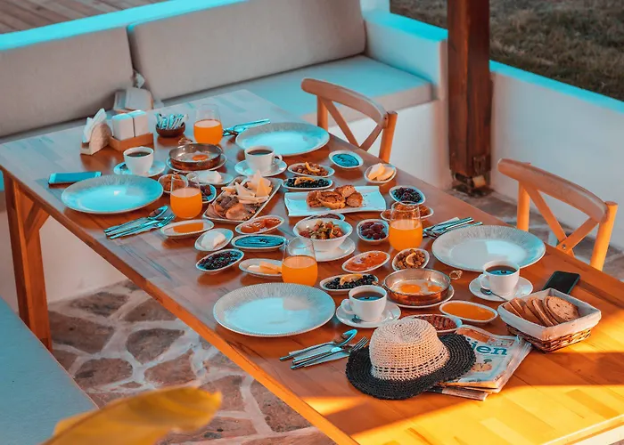 酒店 Cunda Efsane *